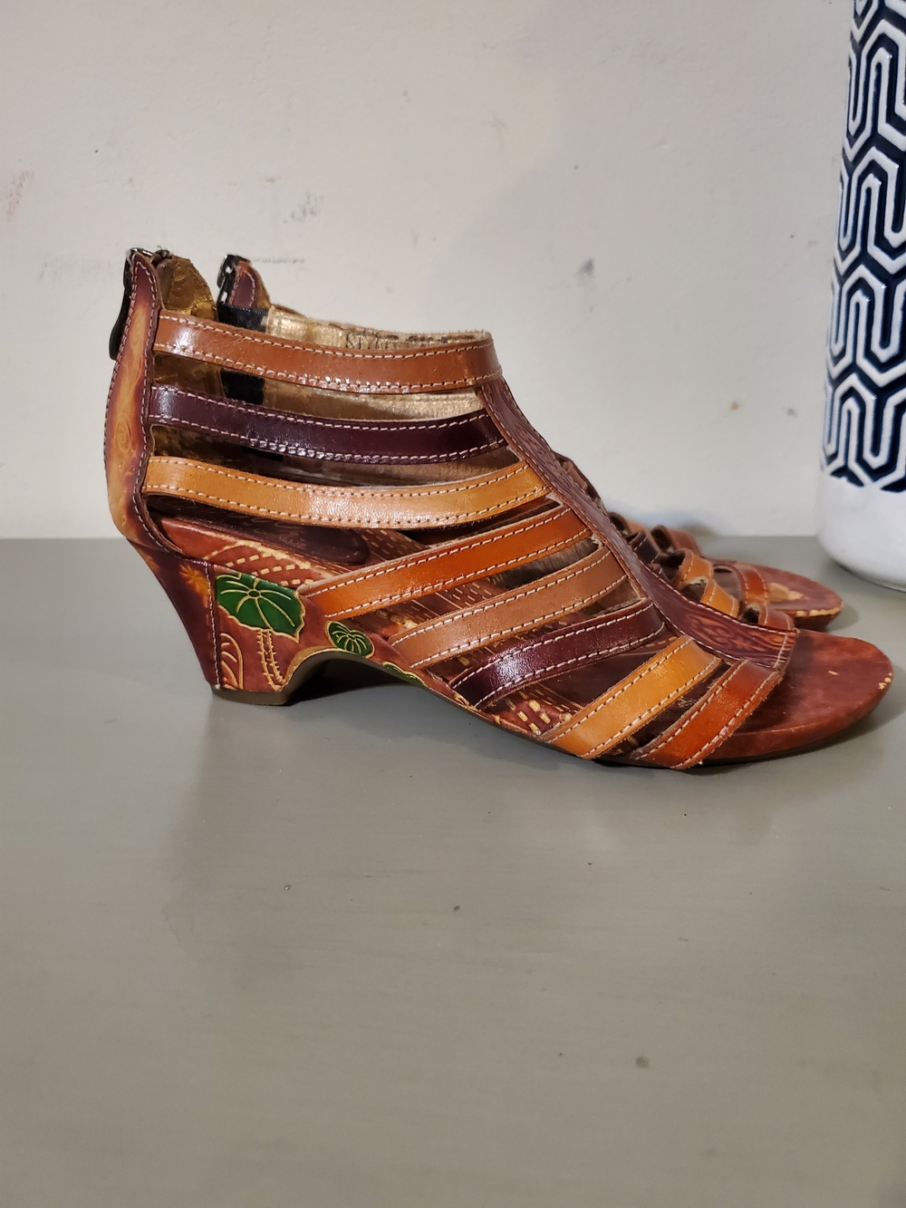 Corkys Elite St. Martin's Leather Crafted Strappy Gladiator Wedge Sandal  Sz 7